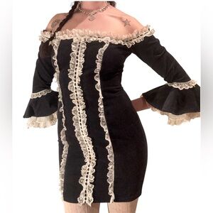 Vintage 90s TOSKA Lace Bell Sleeve mini Dress Whimsigoth